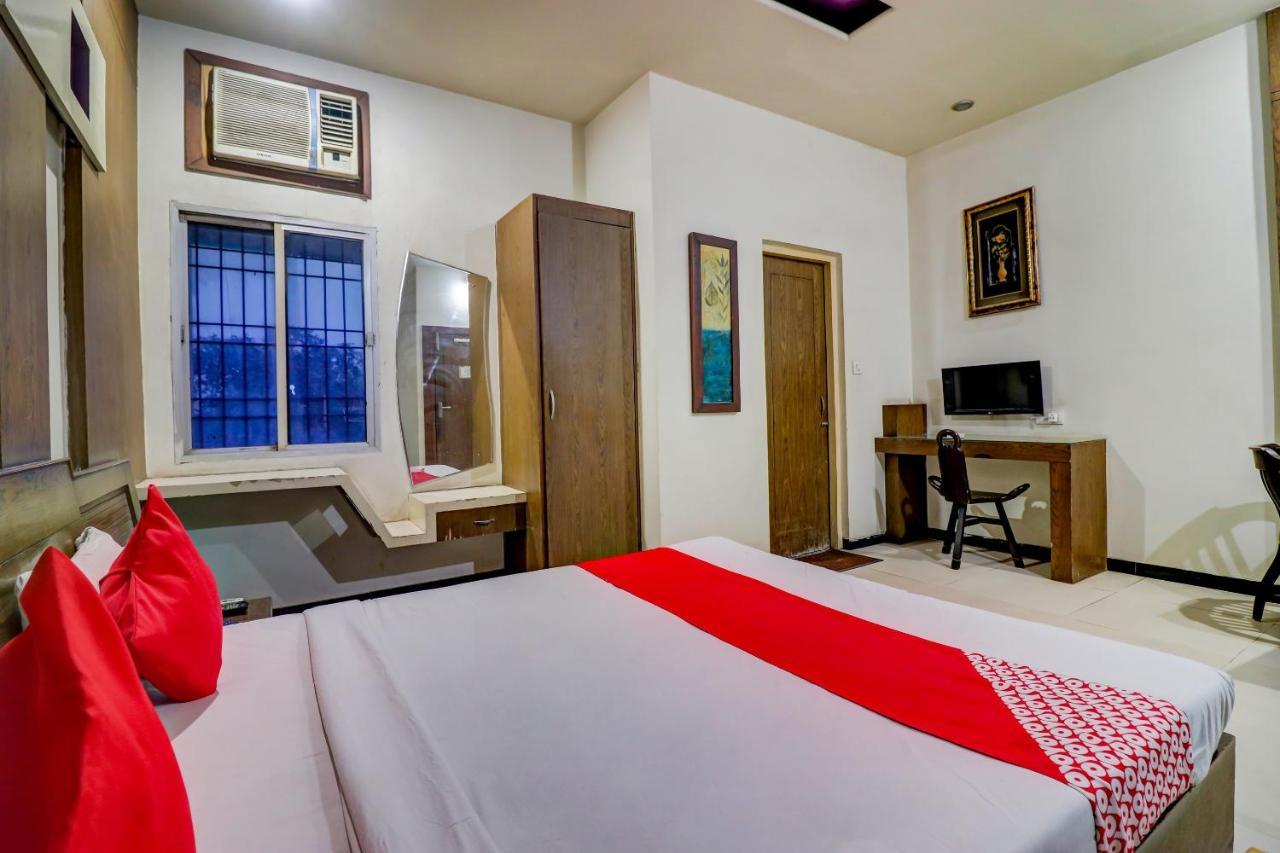 Oyo 61861 Hotel Dream Palace Durg المظهر الخارجي الصورة